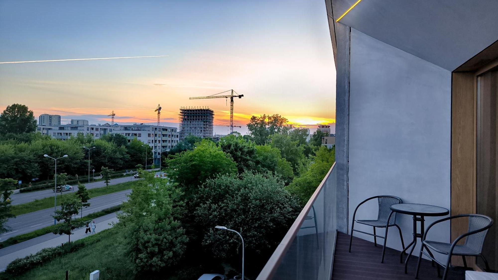 Lema Tauron Arena Two Bedroom Apartment คราคูฟ ภายนอก รูปภาพ